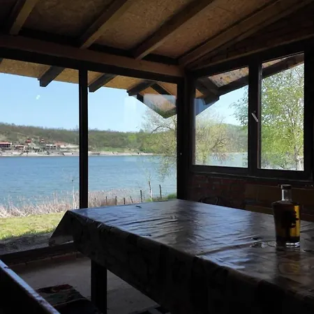 Prázdninový dům Milosev Kuca Na Jezeru